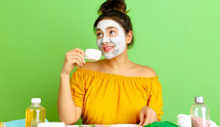 Photo of हर फेस्टिवल में चाहिए चेहरे पर नेचुरल निखार, जानिये कैसे करें त्वचा की देखभाल
