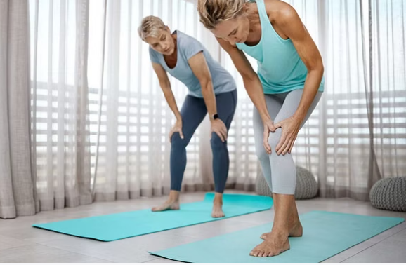 Photo of योगासनों का प्रयोग करके घुटनों के दर्द से पाए छुटकारा