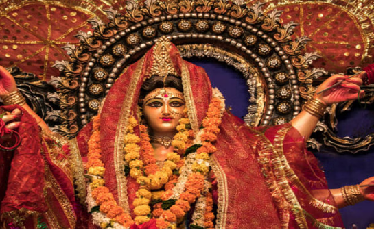 Photo of इस वर्ष शारदीय नवरात्रि की शुरुवात सूर्य ग्रहण के साए में शुरू होगी !