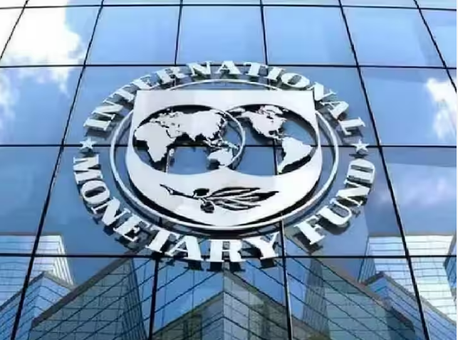 Photo of आईएमएफ ने वित्तीय वर्ष 2024 में भारत का वृद्धि दर बढ़ाकर,बताया ये कारण