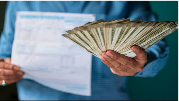 Photo of उत्तराखंड: कारोबारी का आया लाखो का बिल जिसको देख कर हैरान रहा