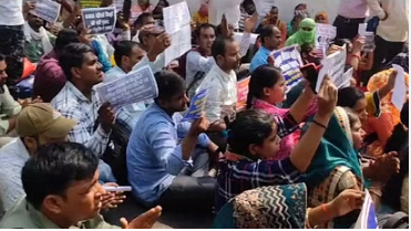 Photo of जानिए क्यों अभ्यर्थियों ने बेसिक शिक्षा मंत्री के आवास को घेरा
