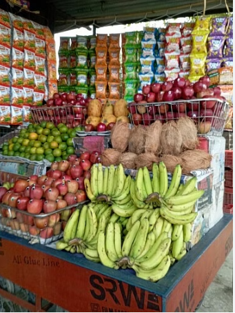 Photo of नवरात्र में फलों के दाम आसमान छू रहे