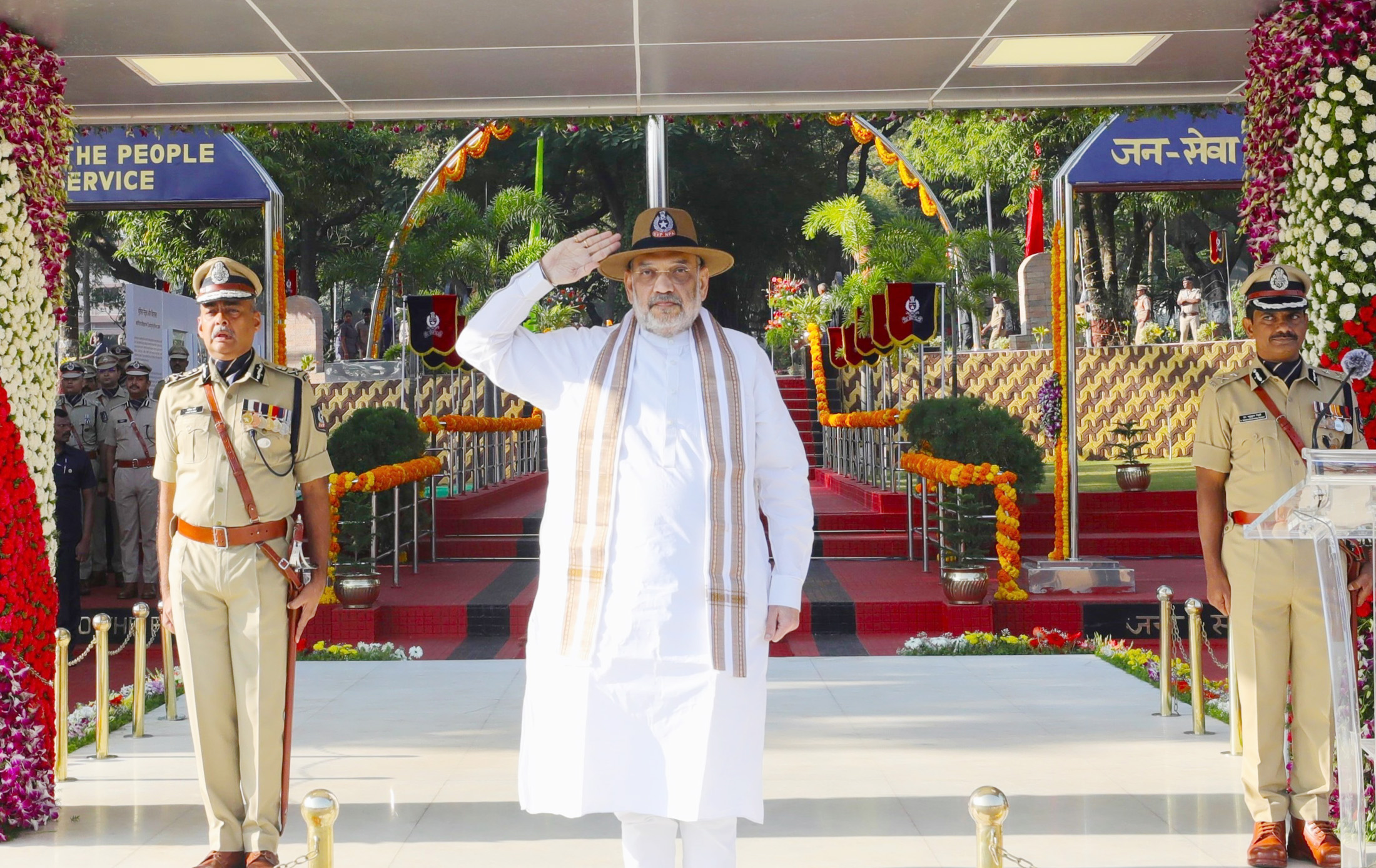 Photo of सीआरपीसी, आईपीसी तथा साक्ष्य अधिनियम के नए विधेयकों को संसद से मिलेगी जल्द मंजूरी- शाह