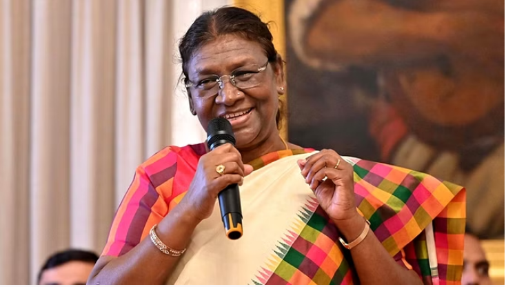 Photo of आज उत्तराखंड पहुंचेंगी राष्ट्रपति द्रौपदी मुर्मू, पढिये पूरी ख़बर