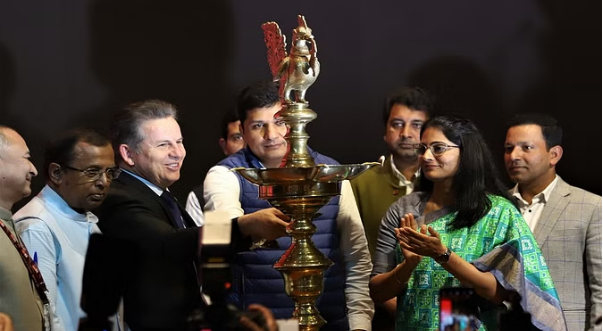 Photo of वसुधैव कुटुंबकम की थीम पर शुरू हुआ अंतरराष्ट्रीय व्यापार मेला