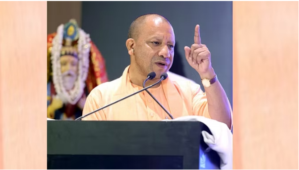 Photo of एक्सप्रेसवे के किनारे औद्योगिक गलियारे बनाएगी योगी सरकार, पढ़िये पूरी ख़बर