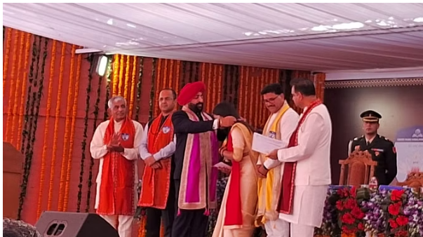 Photo of स्वामी राम हिमालयन विवि: दीक्षांत समारोह में पहुंचे राज्यपाल गुरमीत सिंह