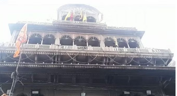 Photo of काशी विश्वनाथ की तर्ज पर बनेगा बांके बिहारी कॉरिडोर, पढ़े पूरी ख़बर