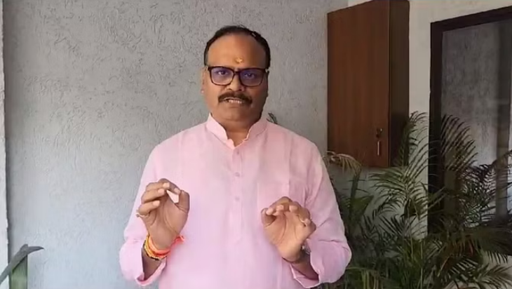 Photo of उत्तर प्रदेश : डिप्टी सीएम ने कॉलेज प्राचार्यों को दिए निर्देश : मेडिकल कॉलेजों में खोले जाएंगे नशा मुक्ति केंद्र