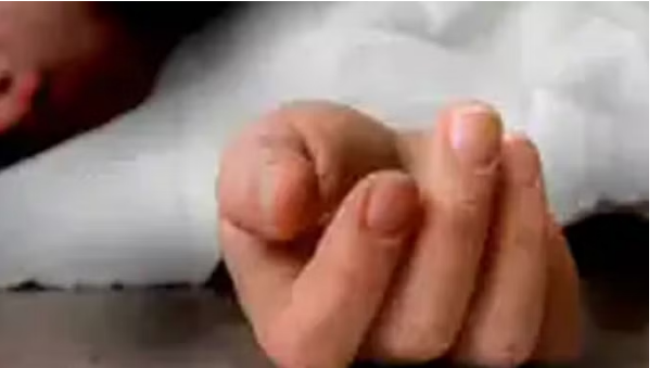 Photo of लखनऊ: फंदे पर लटकता मिला एलएलबी का छात्र, पढ़िये पूरा मामला