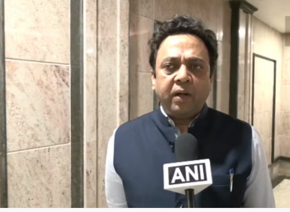 Photo of लखनऊ : अनूप चौधरी को अयोध्या काशी में प्रोटोकॉल मिलने पर शासन नाराज