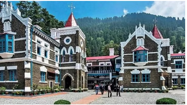 Photo of उत्तराखंड: नैनीताल की ट्रैफिक व्यवस्था पर हाईकोर्ट ने एसएसपी को किया तलब
