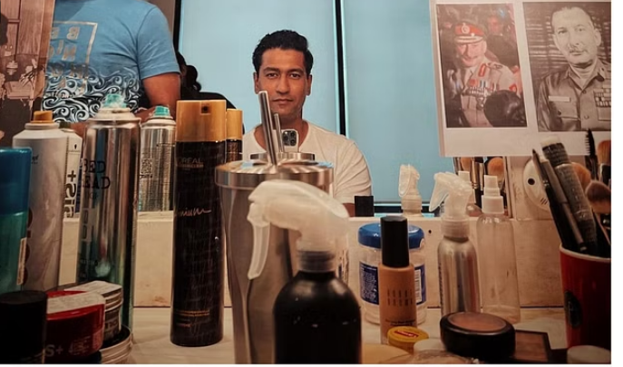 Photo of किस तरह सैम बहादुर के किरदार में ढलते थे विक्की कौशल…