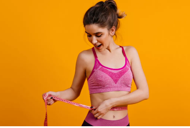 Photo of बिना खाना छोड़े भी कम कर सकते हैं आप अपना वजन, जानिए कैसे?