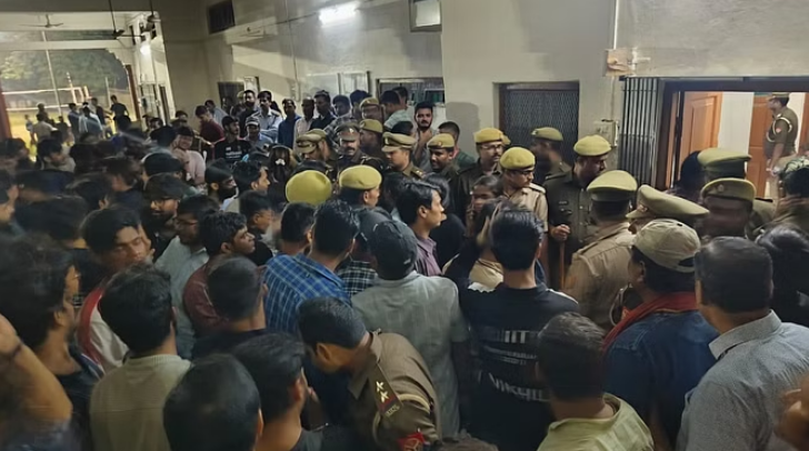 Photo of आईआईटी बीएचयू की छात्रा से सामूहिक दुष्कर्म मामले में न गिरफ्तारी,न सुराग !