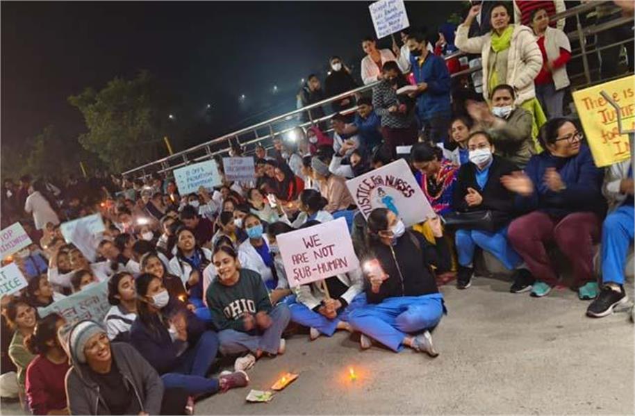 Photo of पंजाब: एम्स की 600 से अधिक नर्सिंग स्टाफ हड़ताल पर