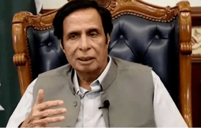 Photo of पाकिस्तान: भ्रष्टाचार मामले में फंसे पीटीआई अध्यक्ष परवेज इलाही और उनके बेटे