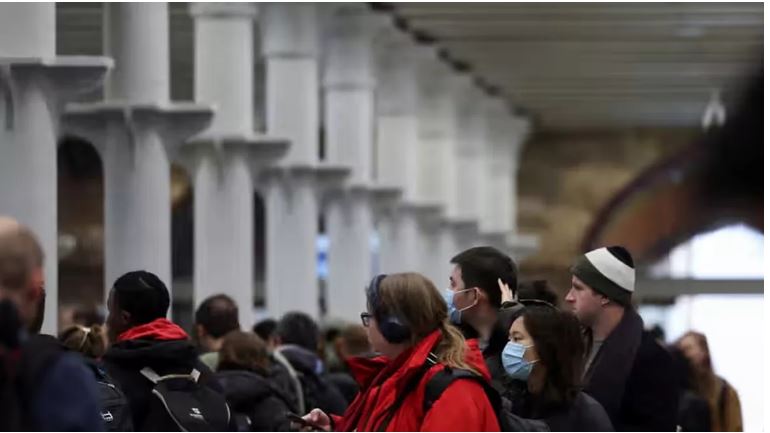 Photo of ब्रिटेन में बाढ़ से मचा हाहाकार