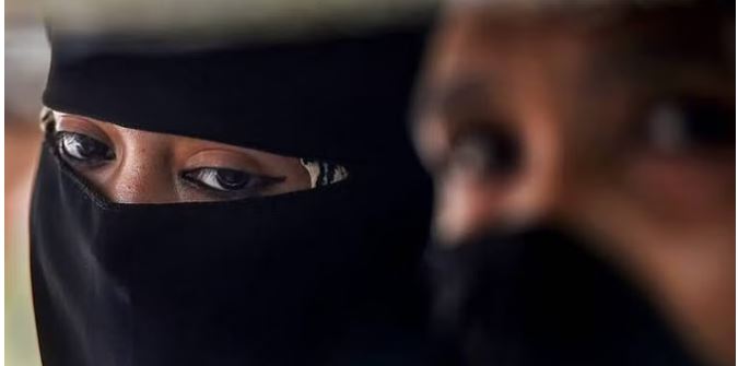 Photo of उत्तरप्रदेश: युवती का कराया धर्म परिवर्तन, जबरन खिलाया गोमांस… 