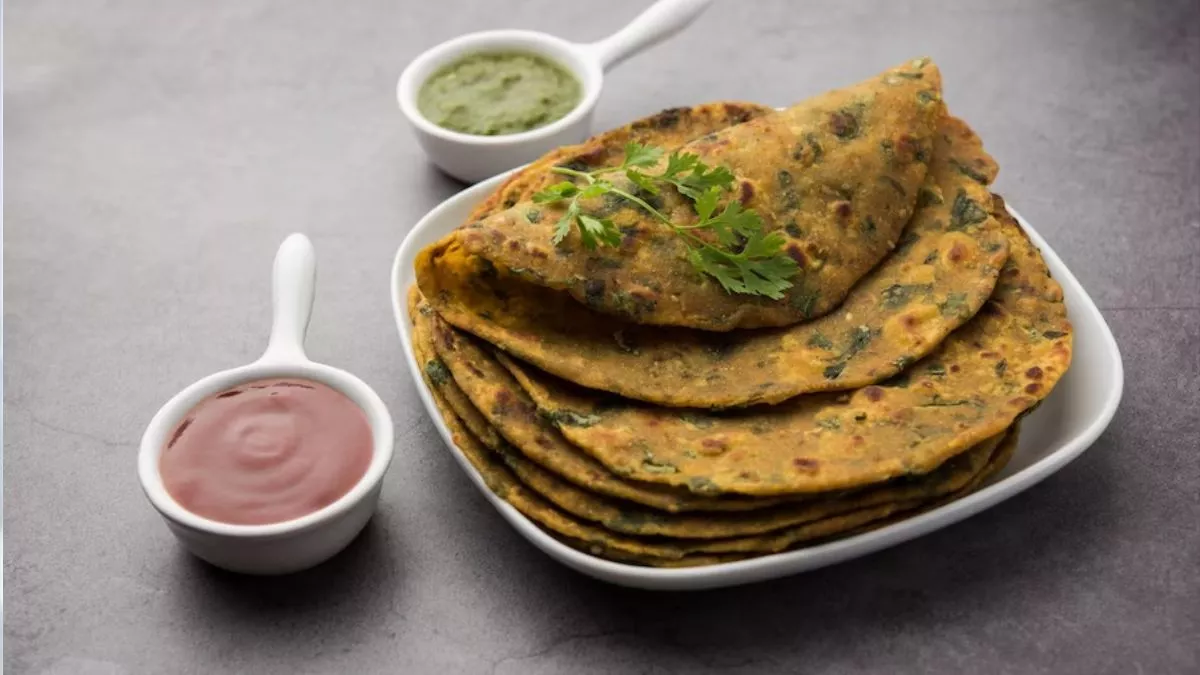 Photo of सर्दियों में खाएं स्पेशल मेथी और अजवाइन के पराठे