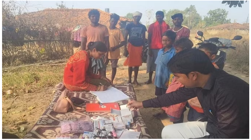 Photo of कोरवा जनजाति बाहुल्य गांव जामपानी में लगा स्वास्थ्य शिविर