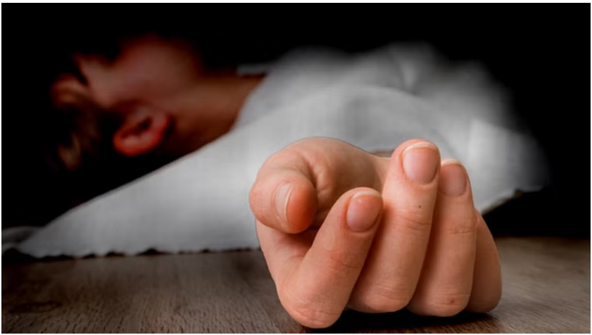 Photo of नये साल पर दोस्तों को बधाई नहीं दे पाने से आहत 11वीं के छात्र ने की आत्महत्या