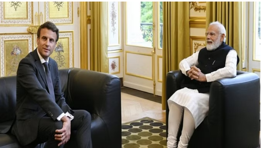 Photo of फ्रांसिसी राष्ट्रपति ने की ‘अंतरराष्ट्रीय कक्षाएं’ शुरू करने की घोषणा, भारतीय छात्रों को मिलेगा फायदा!