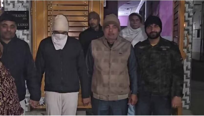 Photo of झज्जर : 40 हजार की रिश्वत लेते बेरी थाने का ASI गिरफ्तार