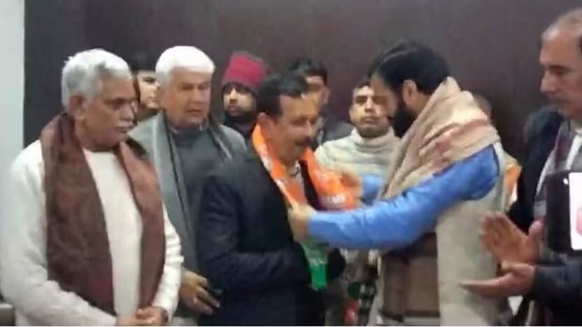 Photo of रोहतक : भाजपा के पूर्व पार्षद नरोतामल 10 साल बाद पार्टी में लौटे