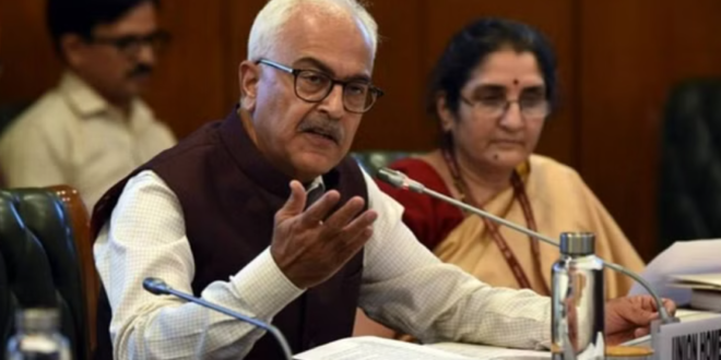 Photo of हिट एंड रन : सरकार-ट्रांसपोर्टर्स के बीच सुलह; आश्वासन के बाद हड़ताल खत्म