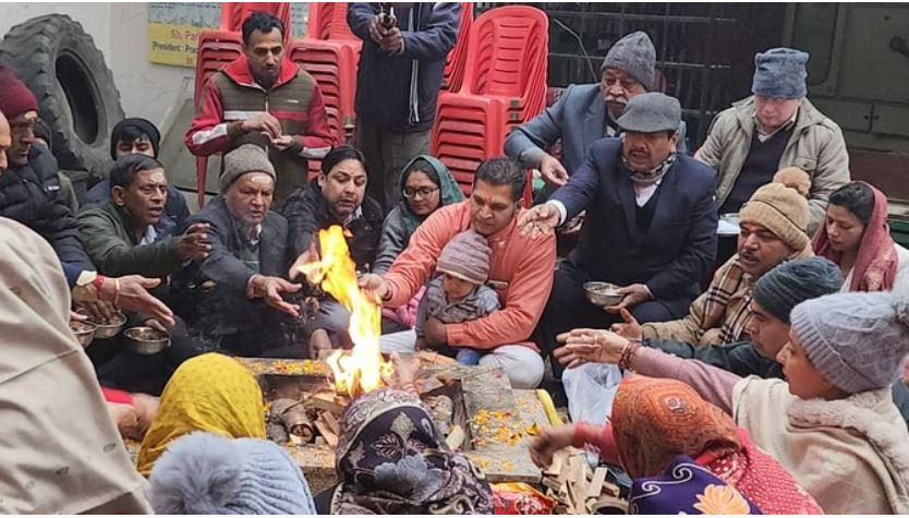 Photo of प्राण प्रतिष्ठा संपन्न होते ही राम नाम से गूंज उठे पंजाब के मंदिर