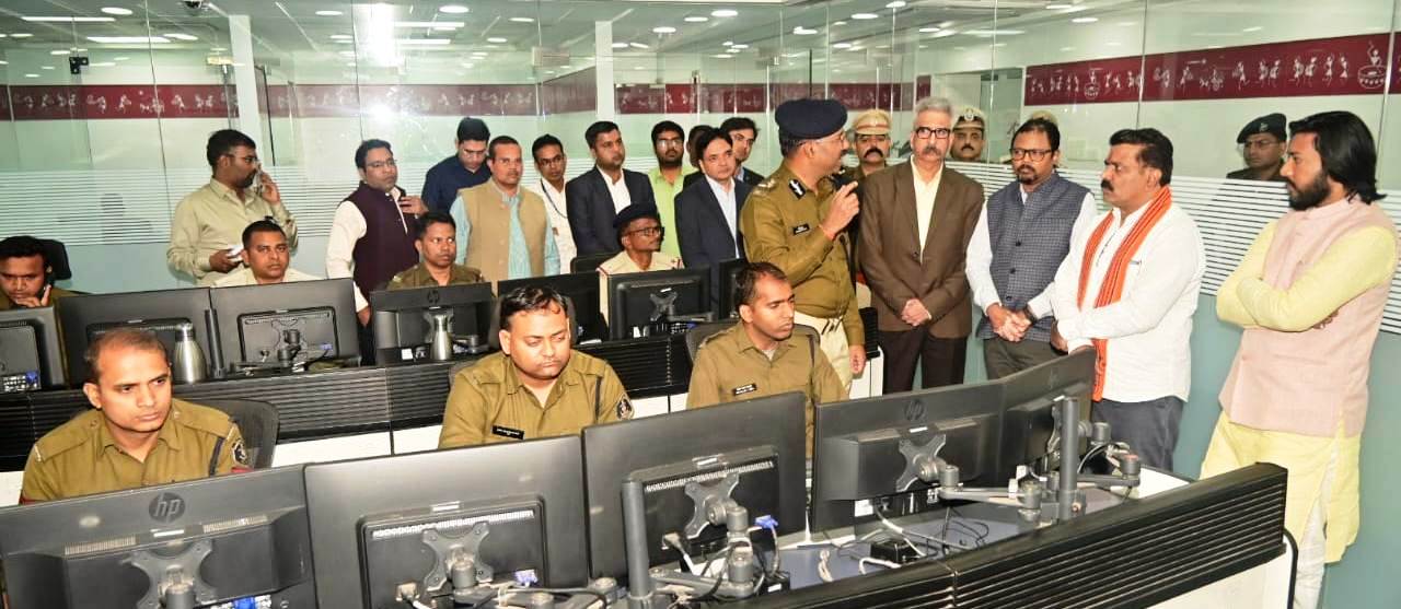 Photo of डायल 112 की व्यवस्था को और बेहतर बनाने के निर्देश