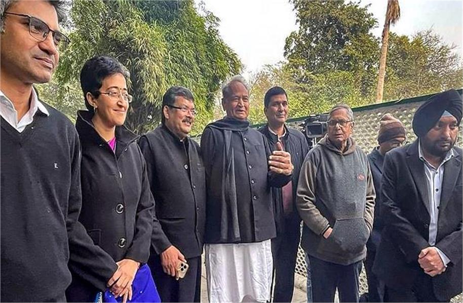 Photo of AAP-कांग्रेस की सीट शेयरिंग को लेकर अहम बैठक आज