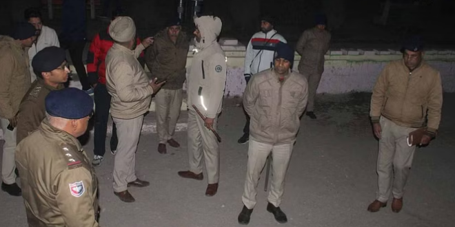 Photo of चंडीगढ़ में चाकू घोंपकर युवक की हत्या, वजह हैरान करने वाली!