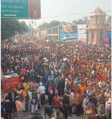 Photo of मौनी अमावस्या पर प्रयागराज के श्रद्धालुओं से पटी रामनगरी अयोध्या