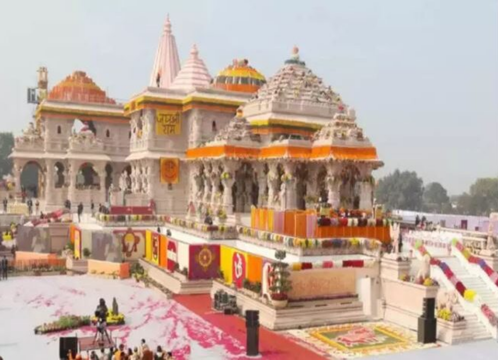 Photo of राम मंदिर के दानपत्रों में गिनती करने पर निकला 1 करोड़ से ज्यादा कैश!