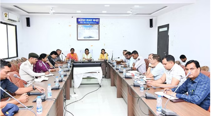 Photo of छत्तीसगढ़: कलेक्टर ने दिए आदेश, आपदा से निपटने के लिए लोगों को करेंगे जागरूक