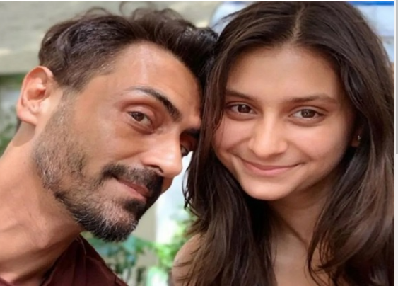 Photo of अर्जुन रामपाल की बेटी माहिका बॉलीवुड में रखेंगी कदम