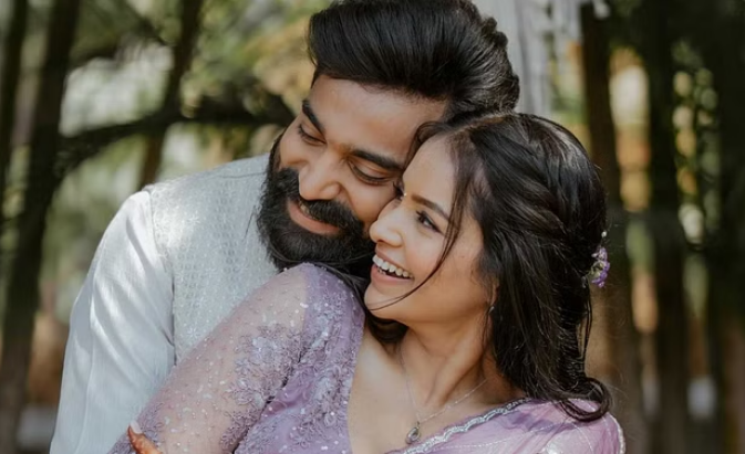 Photo of मराठी अभिनेत्री तितीक्षा तावड़े ने दृश्यम 2 के अभिनेता सिद्धार्थ बोडकेसे की सगाई