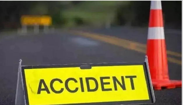 Photo of जगदलपुर: तेज रफ्तार बाइक से गिरा युवक, अस्पताल पहुंचने से पहले हुई मौत