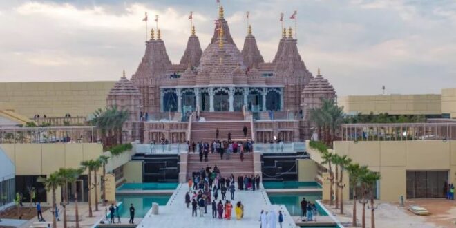 Photo of आम जनता कब कर सकेंगे अबु धाबी के हिंदू मंदिर के दर्शन? जानिए
