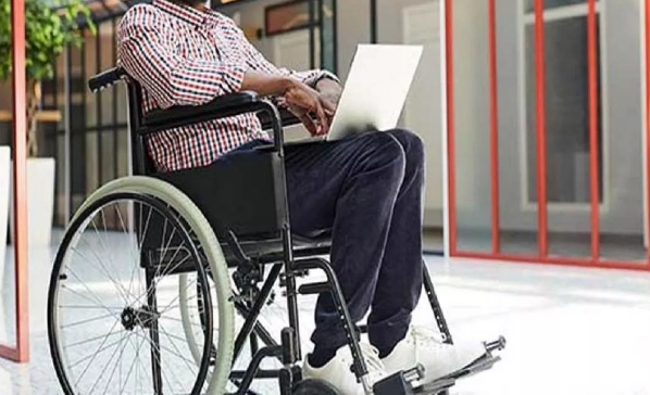 Photo of दिव्यागों को छात्रवृत्ति और योजनाओं का लाभ लेने के लिए आधार कार्ड का उपयोग अनिवार्य