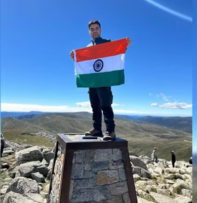 Photo of उत्तराखंड: प्रवीण राणा ने की ऑस्ट्रेलिया की सबसे ऊंची चोटी माउंट कोस्कीयूजको फतह
