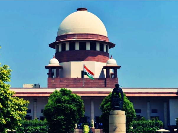 Photo of सुप्रीम कोर्ट: लागू होने के अगले ही दिन सुप्रीम कोर्ट ने फैक्ट चेक यूनिट की अधिसूचना पर लगाई रोक