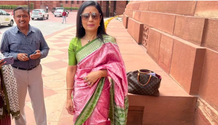 Photo of TMC नेता महुआ मोइत्रा के ठिकानों पर सीबीआई की छापामारी