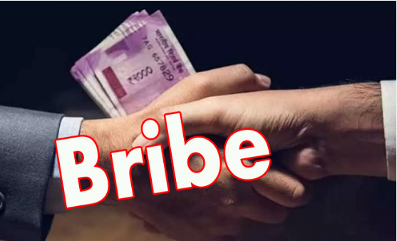 Photo of हरियाणा: सब-इंस्पेक्टर रिश्वत लेते गिरफ्तार, जमानत देने के एवज में मांगे थे पैसे