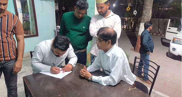 Photo of हरिद्वार: आटा चक्की में चोरी करने घुसे युवकों ने अधिवक्ता के बेटे पर चाकू से किए वार