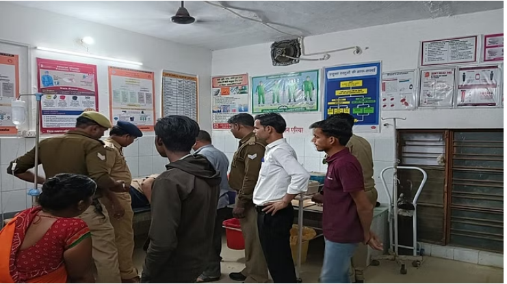 Photo of गोरखपुर: डिवाइडर से टकराकर बाइक सवार दो युवकों की मौत