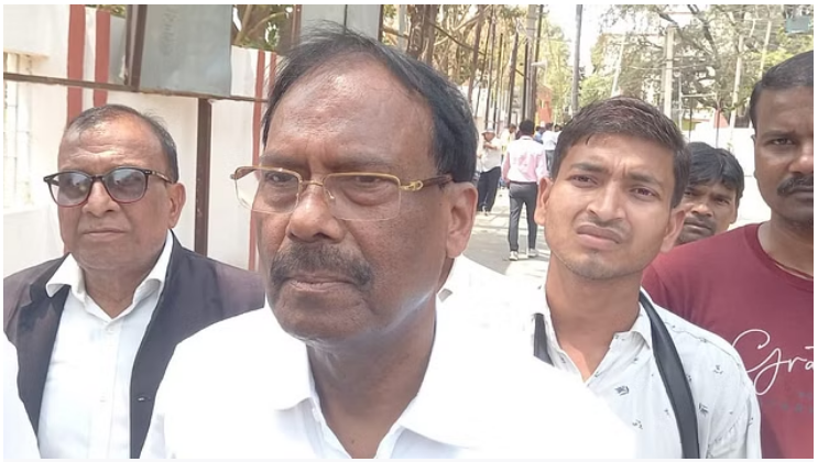 Photo of बिहार में लोकसभा के पहले चरण के लिए भरा नामांकन